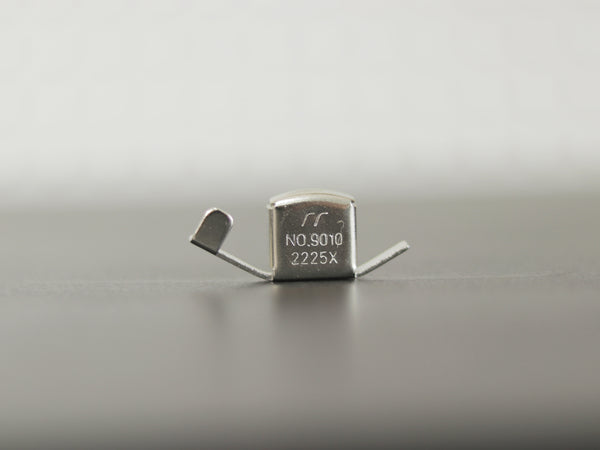 Magnetic Seam Adjuster